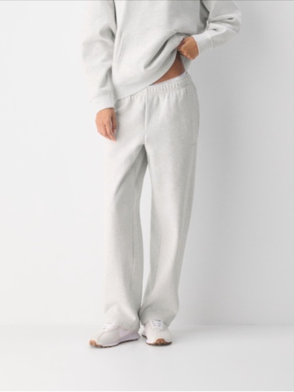 Aritzia Cozy Sweatfleece Mega Straight Sweatpant, White, Size XS